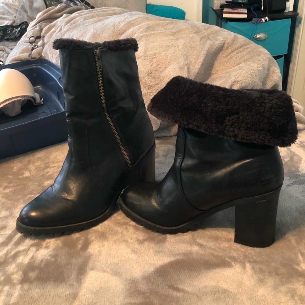 Black boots heals size 11W - Lane Bryant